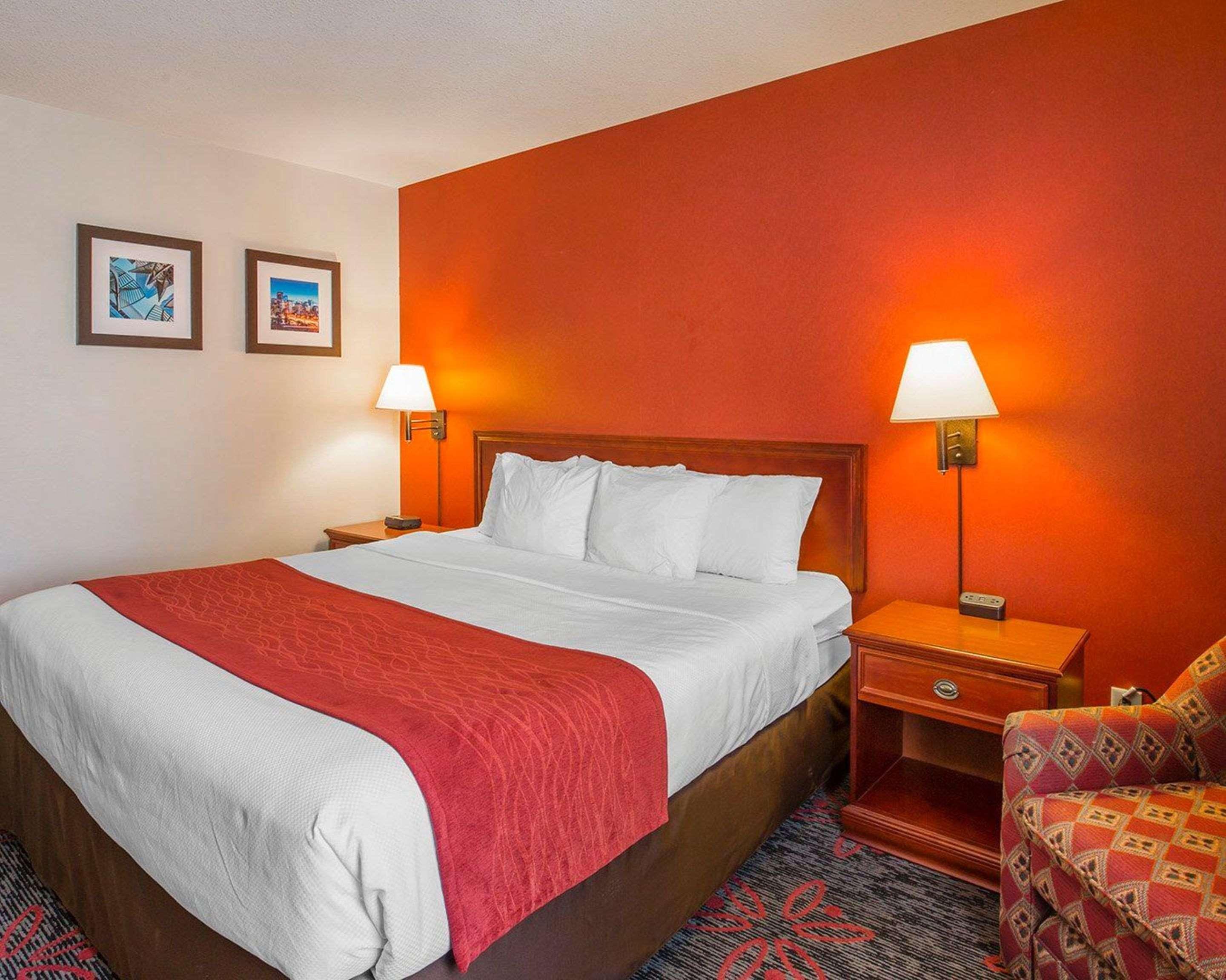 Comfort Inn & Suites University YYC Exteriér fotografie
