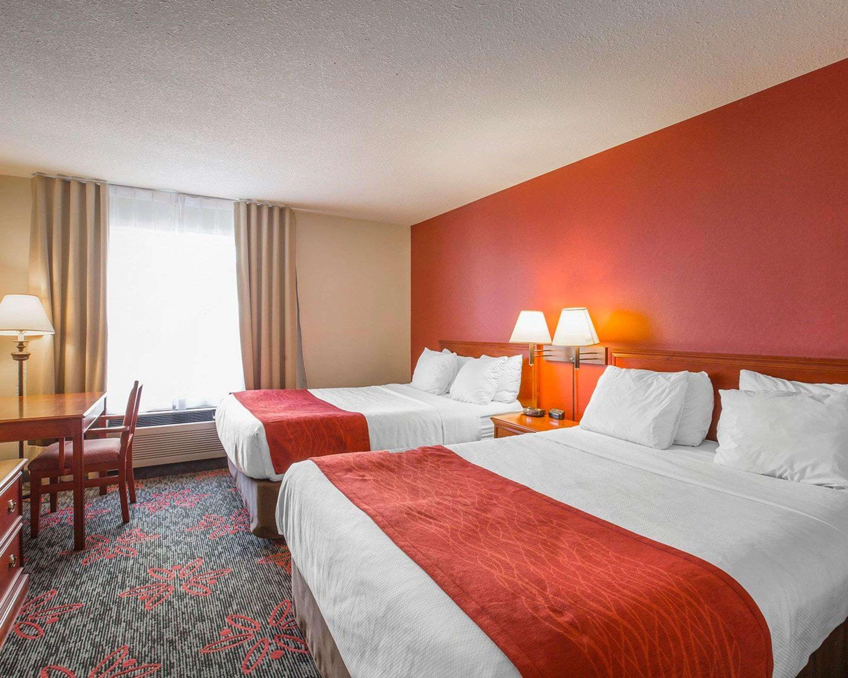 Comfort Inn & Suites University YYC Exteriér fotografie
