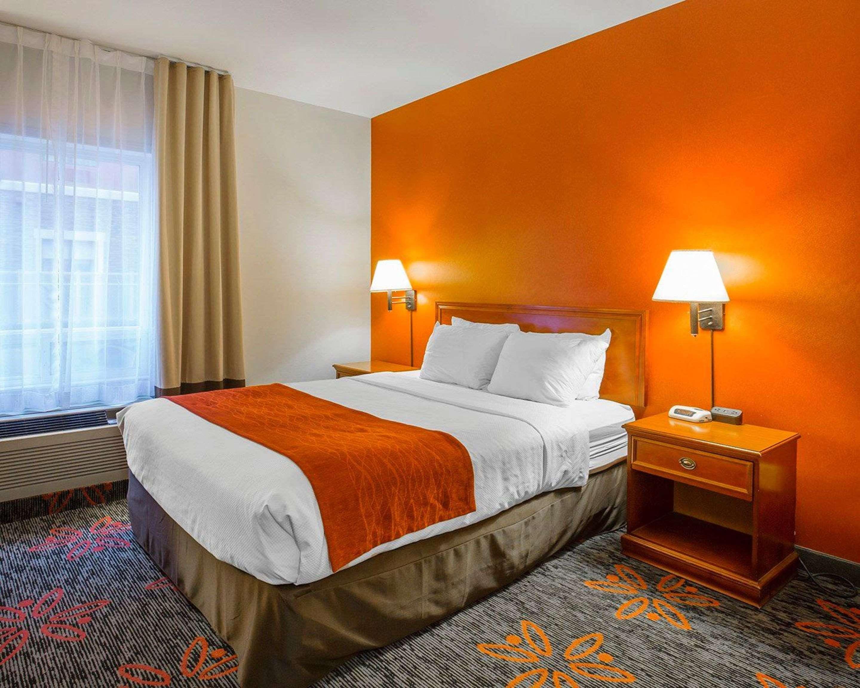 Comfort Inn & Suites University YYC Exteriér fotografie