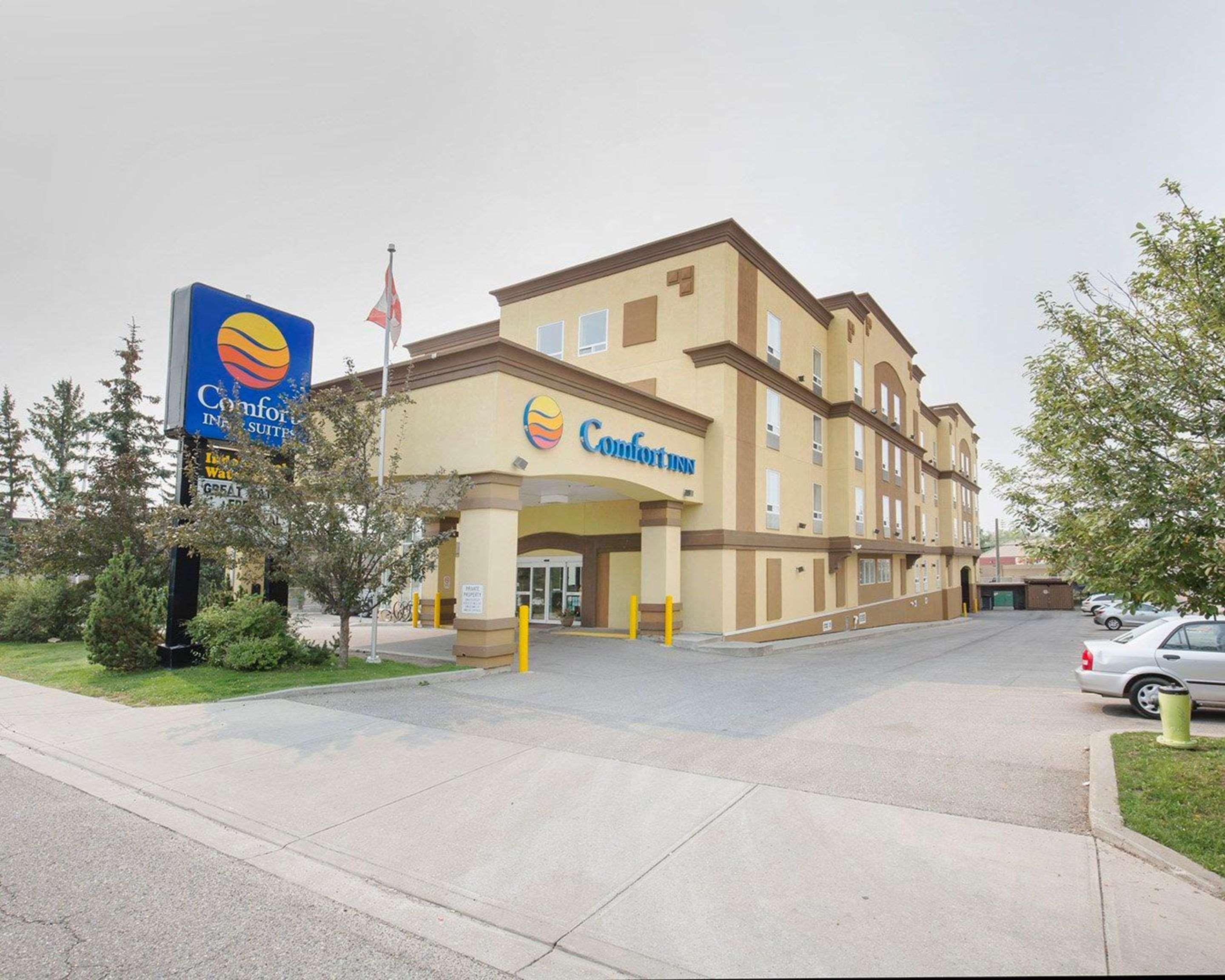 Comfort Inn & Suites University YYC Exteriér fotografie